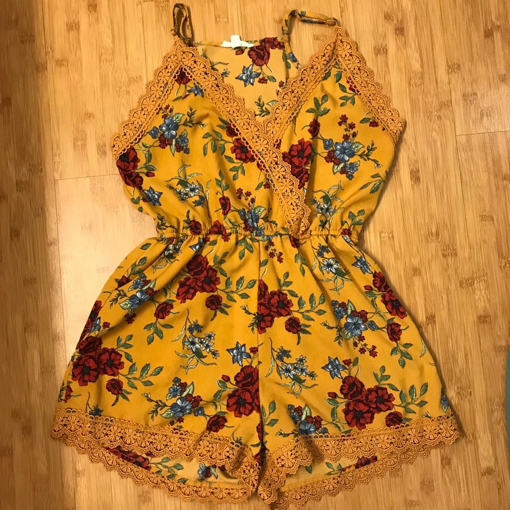 Floral Print Tank Top Crochet Romper